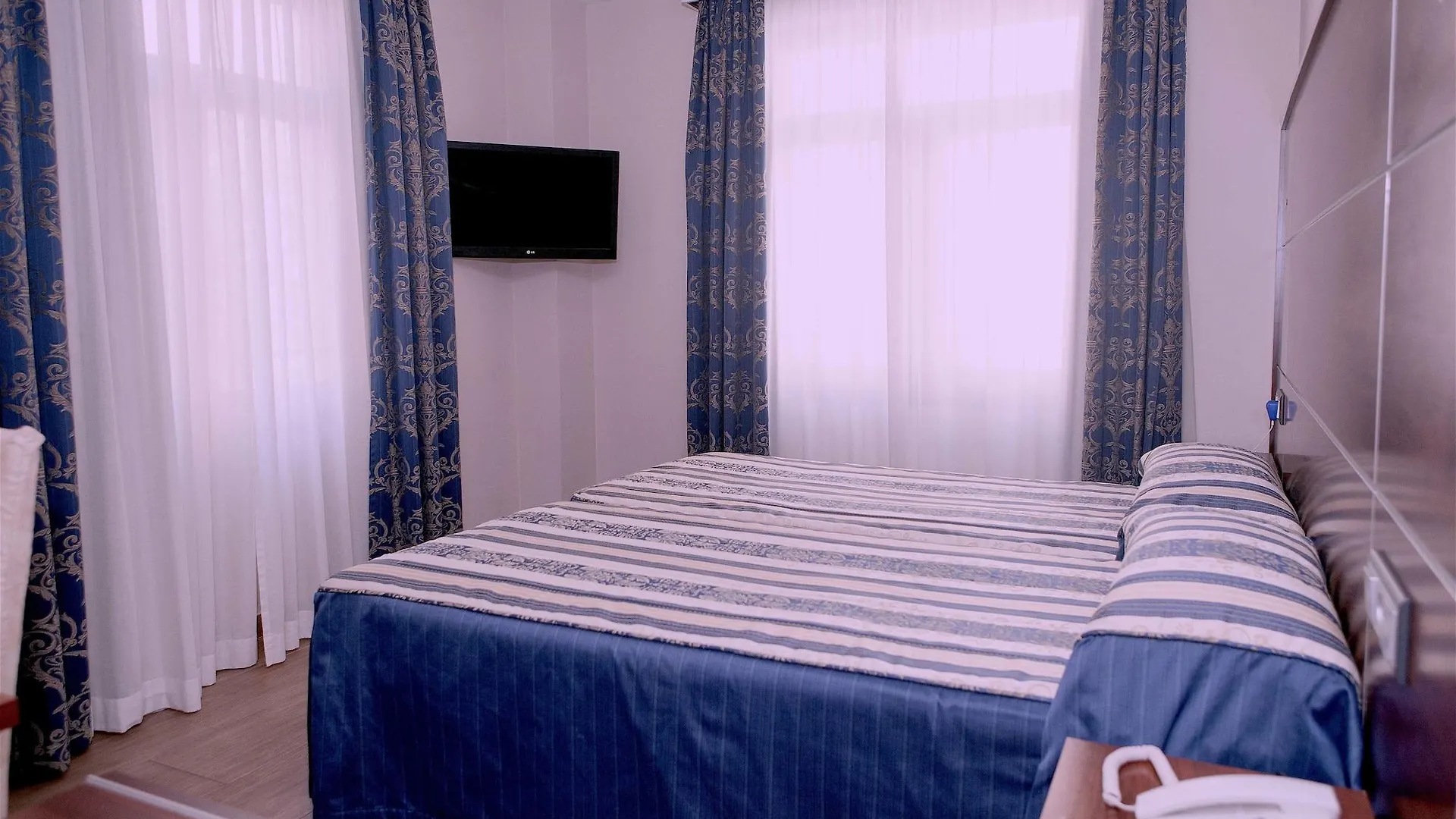 Castilla Guerrero Malaga Hotel