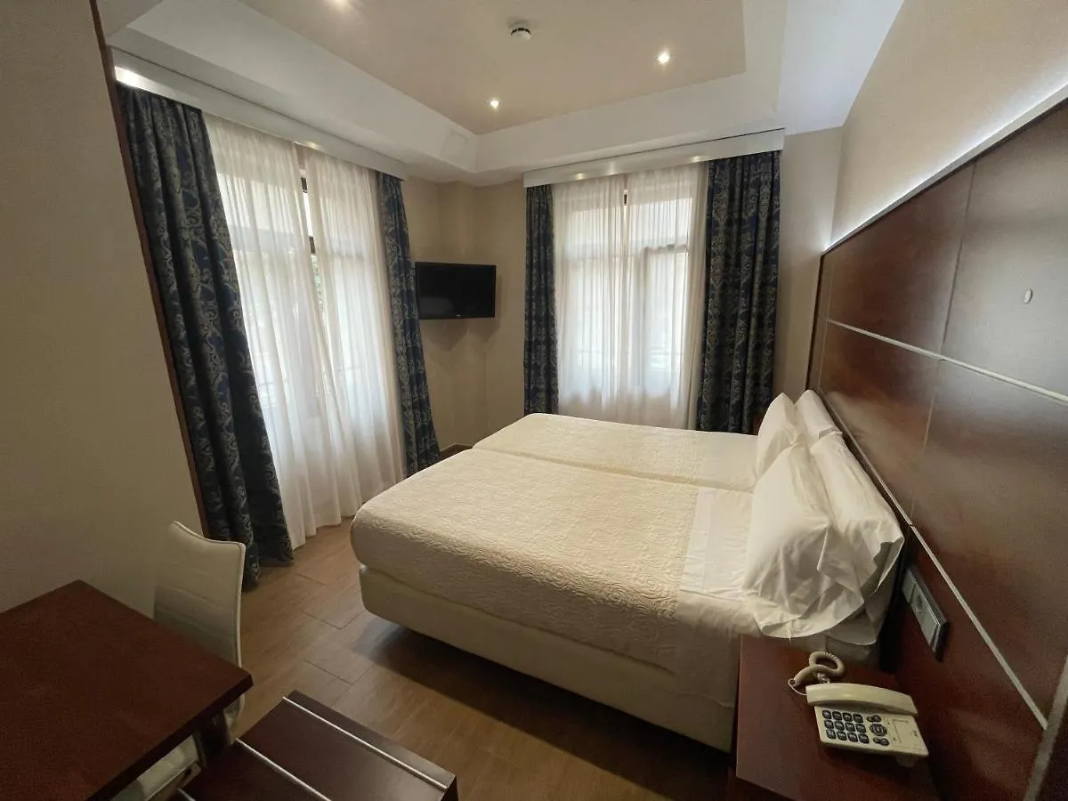 Hotel Castilla Guerrero Malaga